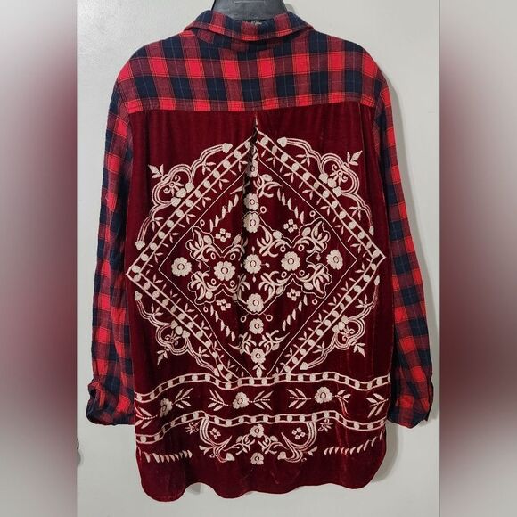 Paparazzi by Biz Embroidered Crushed Velvet Flannel Multi Media Tunic Top sz  XL - Picture 1 of 7